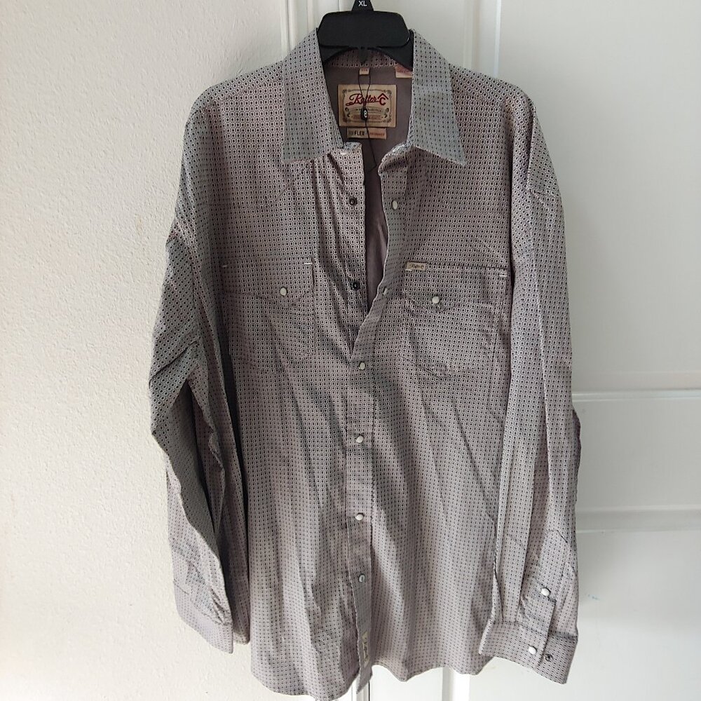 Ralph Lauren Classic Men’s Long-Sleeve Button-Down Shirt - Light Gray Pattern